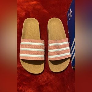 Womens Adilette Cork W 9 (brand new).